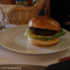 Der "perfekte Burger" der Konfis.